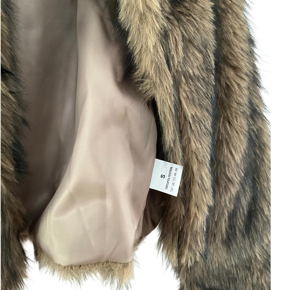 NWT Luxury Sz L Brown Cropped Faux Fur Coat Chic IT Girl Street Style Glam Vibe - Picture 7 of 9